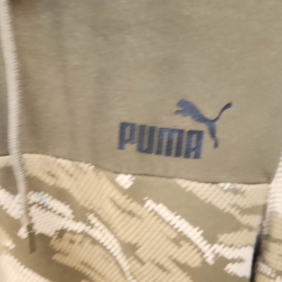 PUMA Men's Green Camo Hoodie - Picture 3 of 6